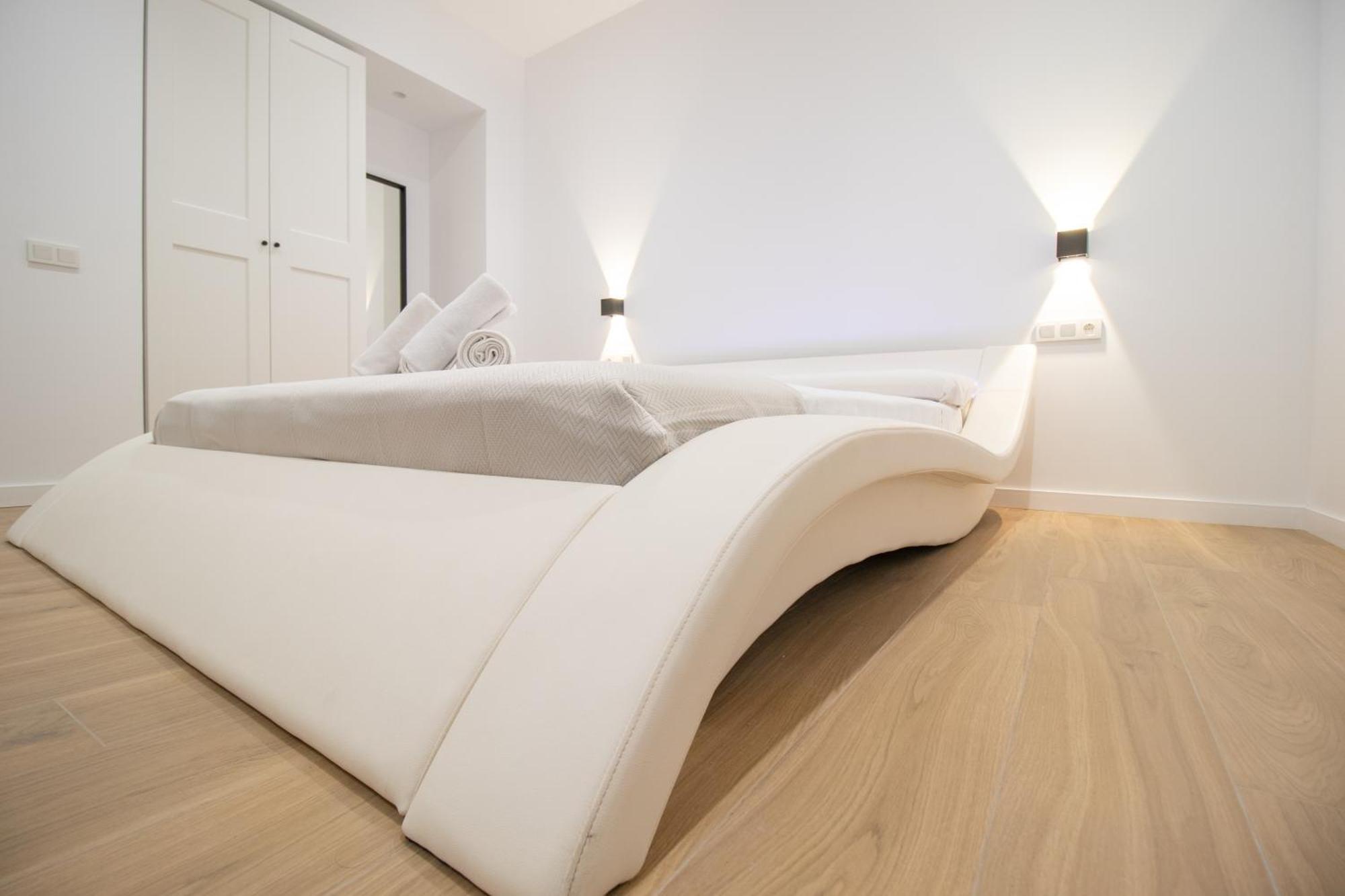 Bedtime Suites By Concept Flats Valência Exterior foto